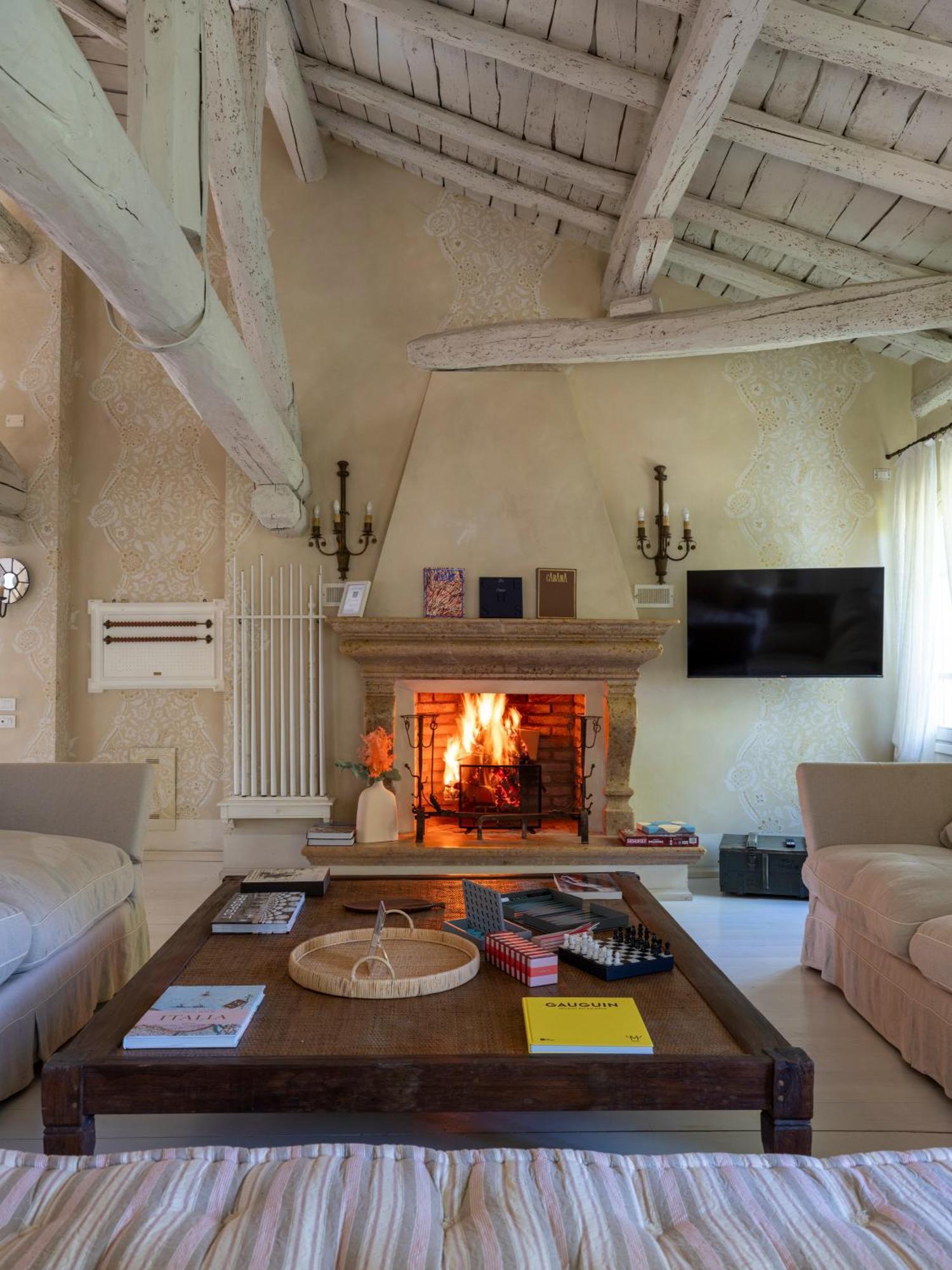 Elizabeth Country House, A Member Of Design Hotels Minerbio Екстер'єр фото